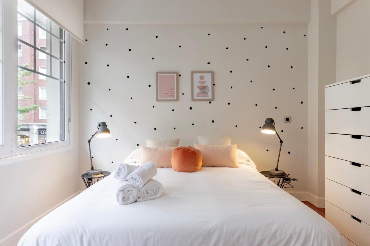 Gran Apartamento Con Estilo En El Centro De บิลเบา ภายนอก รูปภาพ