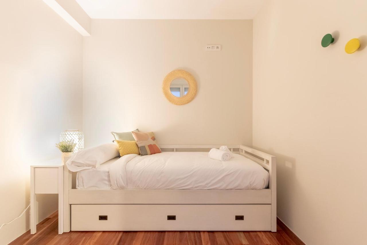 Gran Apartamento Con Estilo En El Centro De บิลเบา ภายนอก รูปภาพ