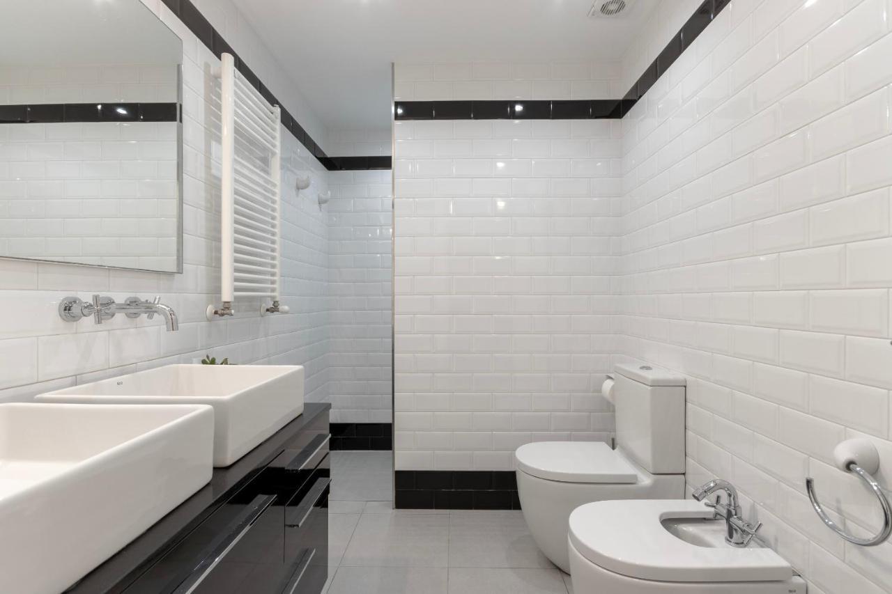 Gran Apartamento Con Estilo En El Centro De บิลเบา ภายนอก รูปภาพ