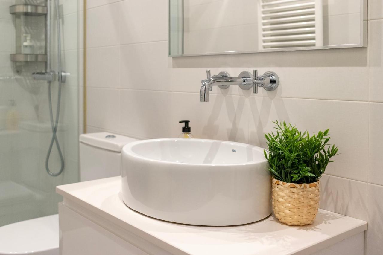 Gran Apartamento Con Estilo En El Centro De บิลเบา ภายนอก รูปภาพ